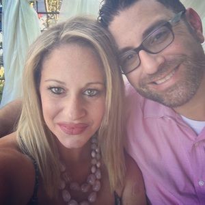 Meet your Posher, Averi